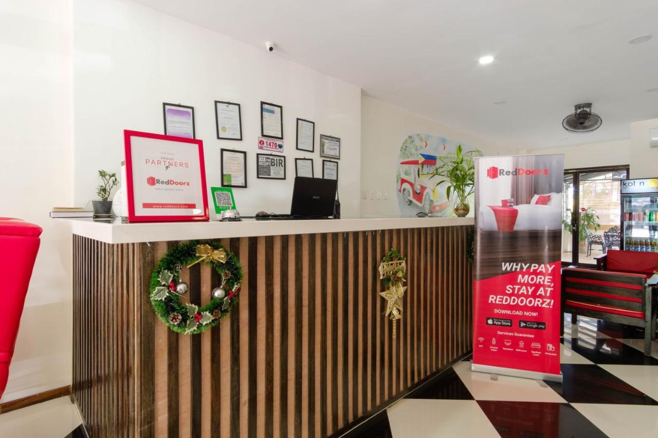 Reddoorz Plus @ West Nautical Road Puerto Galera Exterior photo